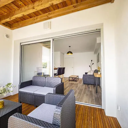 4* Au Coeur De St-jean-de-luz Avec Terrasse Et Parking, A 5 Min De La - Fr-1-239-522 Saint-Jean-de-Luz