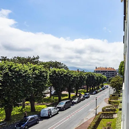 Apartamento 4* Au Coeur De St-jean-de-luz Avec Terrasse Et Parking, A 5 Min De La - Fr-1-239-522 Saint-Jean-de-Luz