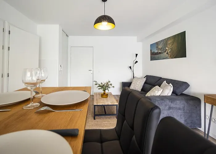 4* Au Coeur De St-jean-de-luz Avec Terrasse Et Parking, A 5 Min De La - Fr-1-239-522 公寓 *