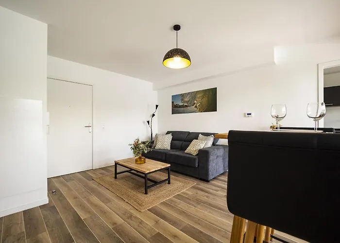 公寓 4* Au Coeur De St-jean-de-luz Avec Terrasse Et Parking, A 5 Min De La - Fr-1-239-522 圣让－德吕兹